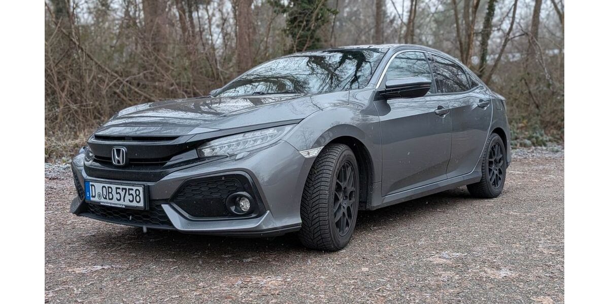 Honda Civic 52.894 km 15.900 &euro; Düsseldorf 40237