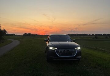 Audi e-tron 95.000 km 20.000 &euro; Wesel 46487