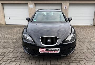 Seat Leon 54.717 km 6.999 &euro; Essen 45356