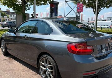 BMW 225 99.600 km 21.500 &euro; Düsseldorf 40233