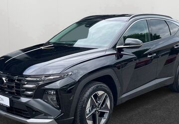 Hyundai TUCSON 7.550 km 33.790 &euro; Düsseldorf 40233
