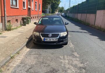 VW Passat 285.000 km 1.300 &euro; Oberhausen 46117