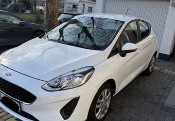 Ford Fiesta 63.000 km 10.500 &euro; Oberhausen 46117