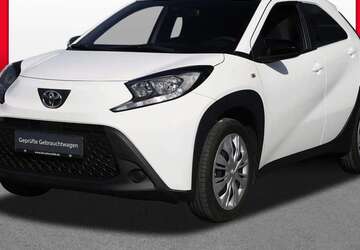 Toyota Aygo 23.700 km 12.689 &euro; Oberhausen 46149