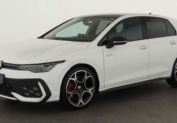 VW Golf 20.100 km 36.184 &euro; Düsseldorf 40233