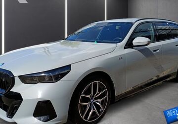 BMW i5 13.350 km 59.793 &euro; Bottrop 46236