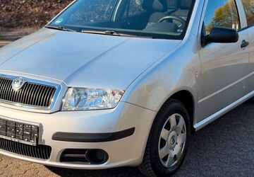 Skoda Fabia 166.000 km 2.499 &euro; Oberhausen 46149