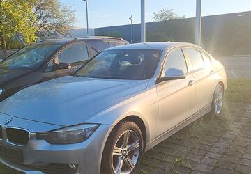 BMW 316 200.000 km 6.000 &euro; Düsseldorf 40549
