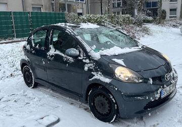 Toyota Aygo (X) 161.588 km 1.999 &euro; Essen 45329