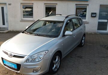 Hyundai i30 125.542 km 5.890 &euro; Bochum 44809