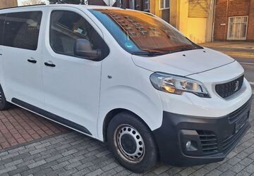 Peugeot Traveller 182.000 km 13.500 &euro; Mülheim an der Ruhr 45473
