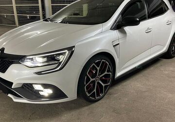 Renault Megane 101.800 km 25.900 &euro; Duisburg 47249