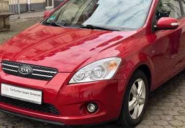 Kia pro ceed / ProCeed 218.000 km 2.750 &euro; Mettmann Stadtwald Bahnhof 40822