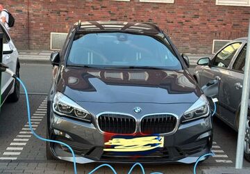 BMW 225 Active Tourer 101.000 km 14.999 &euro; Duisburg 47053