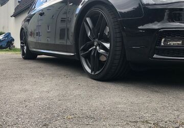 Audi A4 180.000 km 10.500 &euro; Essen 45329