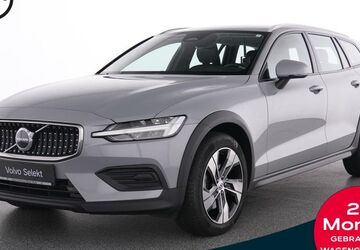 Volvo V60 Cross Country 31.576 km 33.990 &euro; Essen-Kray 45309