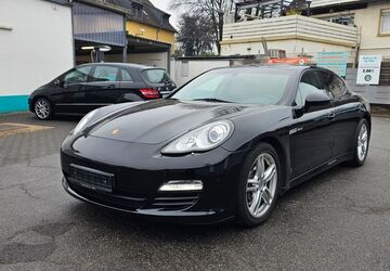Porsche Panamera 135.000 km 26.950 &euro; Oberhausen 46045