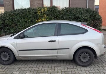Ford Focus 181.603 km 1.300 &euro; Dinslaken 46535