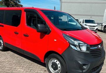 Opel Vivaro 155.084 km 8.550 &euro; Oberhausen 46149
