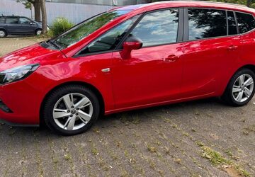 Opel Zafira Tourer 56.398 km 13.999 &euro; Bochum 44866