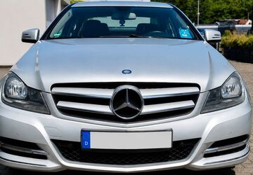 Mercedes-Benz C 180 264.000 km 6.200 &euro; Oberhausen 46149