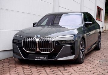 BMW i7 26.000 km 113.700 &euro; Velbert 42551