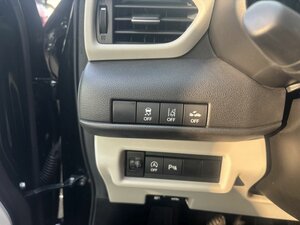 Suzuki Swift Comfort CVT Hybrid +Apple+Navi+Garantie+ 3.550 km 19.890 &euro; Meerbusch 40667