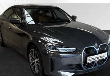 BMW i4 39.970 km 37.500 &euro; Wesel 46485