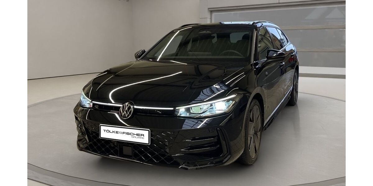 VW Passat Variant 9.000 km 61.899 &euro; Krefeld 47805