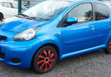 Toyota Aygo (X) 89.561 km 2.799 &euro; Mülheim 45473