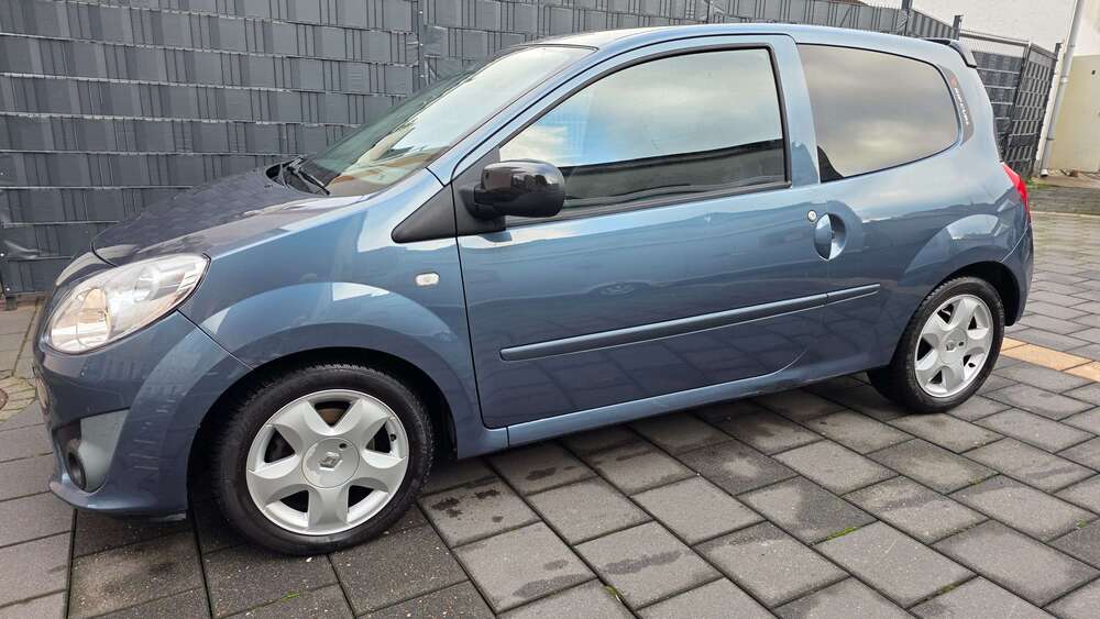 Renault Twingo 85.000 km 3.490 &euro; Duisburg 47198