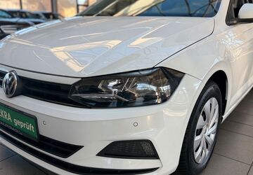 VW Polo 107.380 km 10.450 &euro; Bottrop 46236