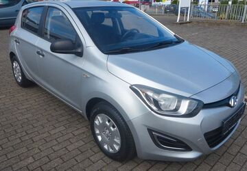 Hyundai i20 81.997 km 5.490 &euro; Hattingen (bei Bochum) 45527