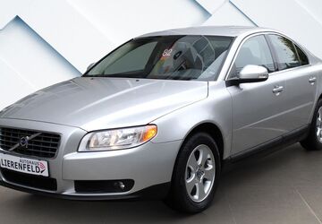 Volvo S80 103.465 km 9.990 &euro; Düsseldorf 40231