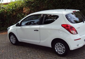Hyundai i20 94.000 km 3.999 &euro; Herne 44629