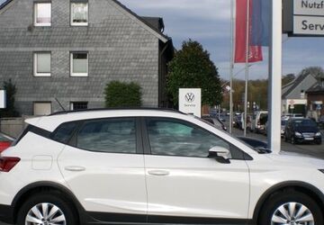 Seat Arona 23.365 km 19.850 &euro; Oberhausen 46145