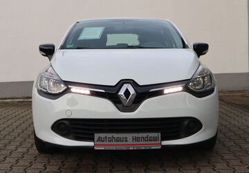 Renault Clio 85.350 km 6.990 &euro; Moers 47443