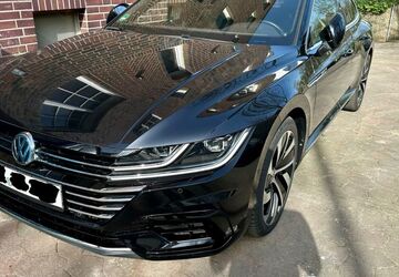 VW Arteon 102.000 km 24.800 &euro; Essen 45133