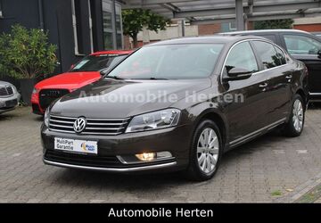 VW Passat 123.000 km 8.900 &euro; Herten 45699
