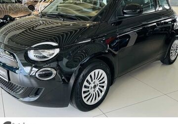 Fiat 500 12.030 km 15.890 &euro; Wesel 46485
