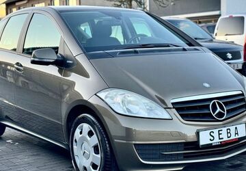 Mercedes-Benz A 160 126.700 km 5.299 &euro; Marl 45772