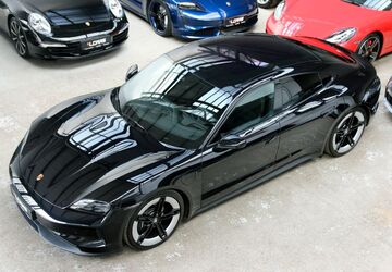 Porsche Taycan 34.813 km 79.990 &euro; Düsseldorf 40237
