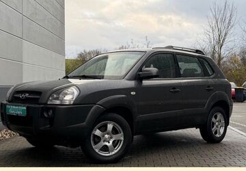 Hyundai TUCSON 220.473 km 3.497 &euro; Rheinberg 47495