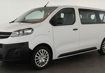 Opel Vivaro 51.700 km 27.784 &euro; Düsseldorf 40233