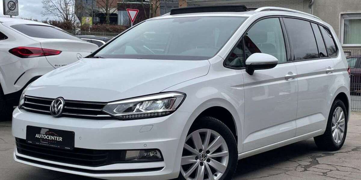 VW Touran 159.000 km 15.990 &euro; Gelsenkirchen 45889