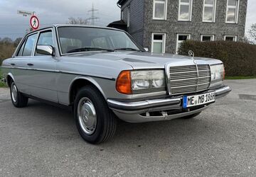 Mercedes-Benz 280 167.800 km 10.500 &euro; Mettmann 40822