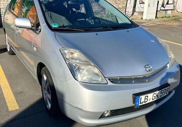 Toyota Prius 291.200 km 3.290 &euro; Düsseldorf 40229