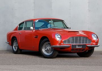 Aston Martin DB 123.300 km 267.500 &euro; Düsseldorf 40591
