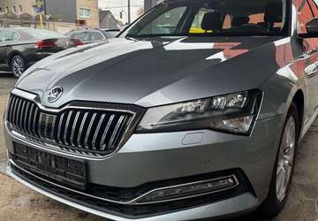 Skoda Superb 174.000 km 17.990 &euro; Mülheim Ruhr 45475