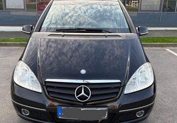 Mercedes-Benz A 180 225.000 km 3.499 &euro; Bottrop 46236
